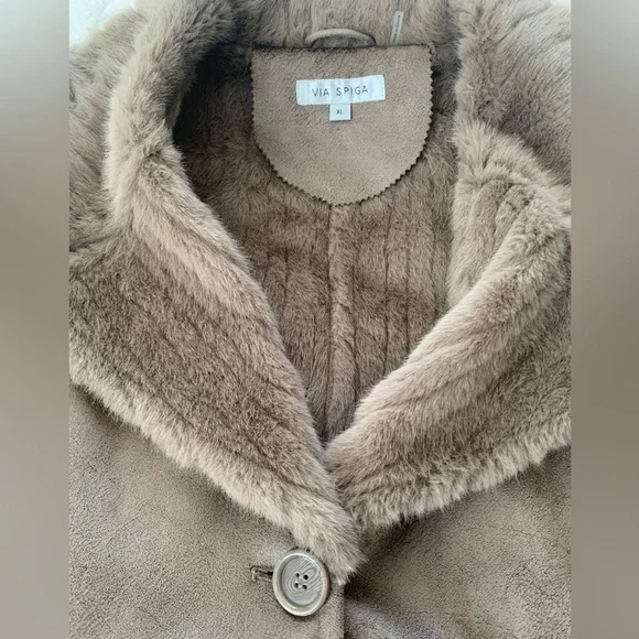 NWT Via Spiga Faux Fur Coat: Dark Taupe, Fir Lining, Pockets, Button/Snap XL - Picture 6 of 15